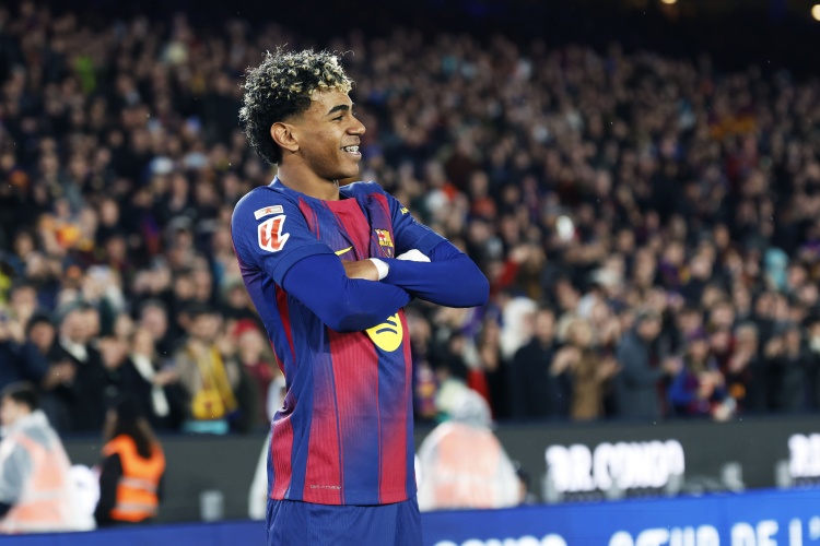 华体会-脚下生花！五大联赛成功盘带次数最多的球员：亚马尔94次断层领先